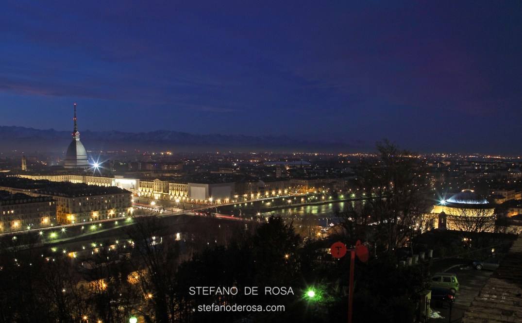 Mole e Gran Madre by night