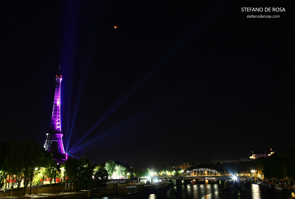 Eclipse Super Moon over Paris