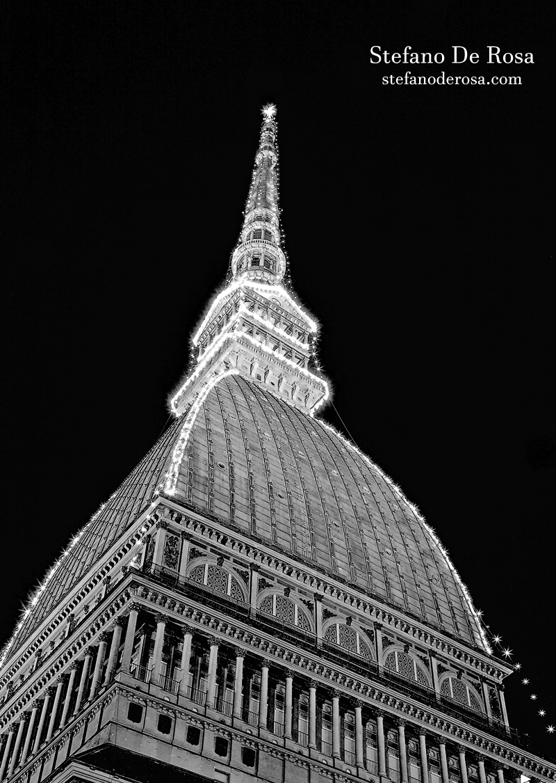 Mole super illuminata